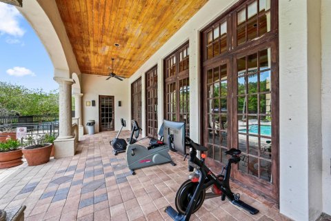 Condo in Royal Palm Beach, Florida, 2 bedrooms № 2188142 - photo 29