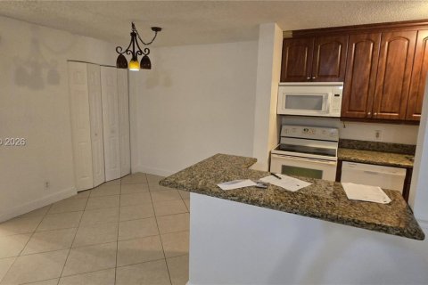 Copropriété à louer à Plantation, Floride: 1 chambre, 68.19 m2 № 2248603 - photo 6