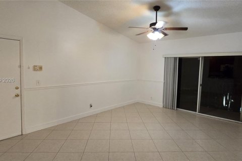 Copropriété à louer à Plantation, Floride: 1 chambre, 68.19 m2 № 2248603 - photo 10