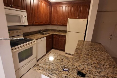 Copropriété à louer à Plantation, Floride: 1 chambre, 68.19 m2 № 2248603 - photo 8