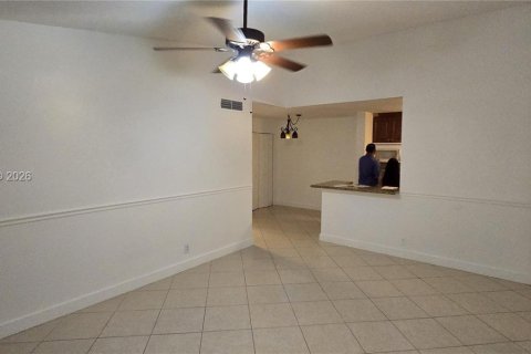 Copropriété à louer à Plantation, Floride: 1 chambre, 68.19 m2 № 2248603 - photo 7