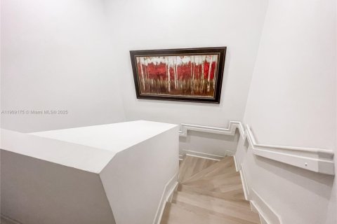 Купить виллу или дом в Тамарак, Флорида 4 спальни, 193.89м2, № 1964971 - фото 16