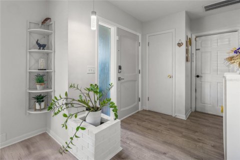 Casa en venta en Clearwater, Florida, 3 dormitorios, 184.97 m2 № 1856116 - foto 3