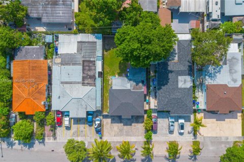 Casa en venta en Miami, Florida, 3 dormitorios, 106 m2 № 1823895 - foto 28