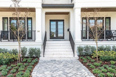 Villa ou maison à vendre à Saint Petersburg, Floride: 5 chambres, 444.72 m2 № 1508451 - photo 4