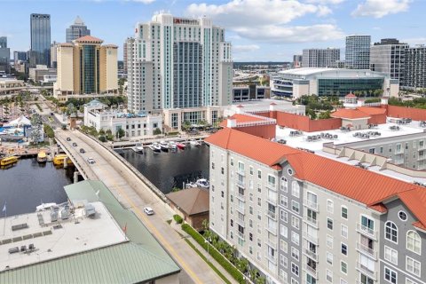 Copropriété à vendre à Tampa, Floride: 2 chambres, 110 m2 № 1902208 - photo 26
