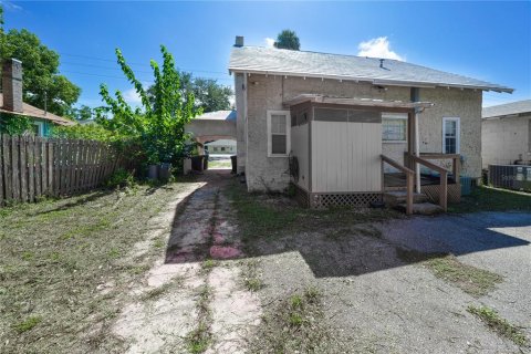 Commercial property in Mount Dora, Florida № 1881333 - photo 13