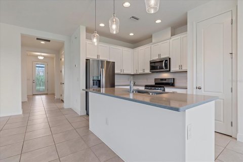 Casa en alquiler en Bradenton, Florida, 3 dormitorios, 157.38 m2 № 1762255 - foto 6