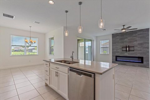 Casa en alquiler en Bradenton, Florida, 3 dormitorios, 157.38 m2 № 1762255 - foto 9