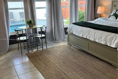 Снять в аренду виллу или дом в Майами, Флорида 4 спальни, 170.01м2, № 1951752 - фото 6