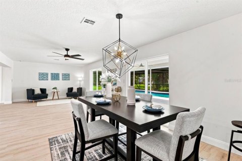 Villa ou maison à vendre à Nokomis, Floride: 3 chambres, 221.48 m2 № 2316846 - photo 13