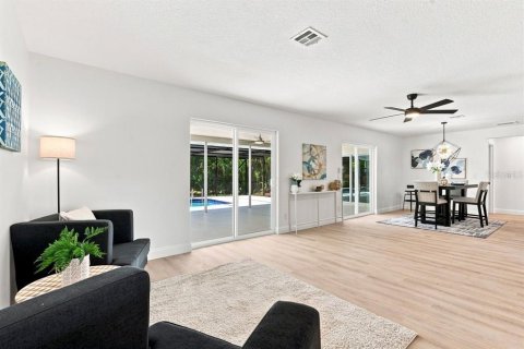 Villa ou maison à vendre à Nokomis, Floride: 3 chambres, 221.48 m2 № 2316846 - photo 6