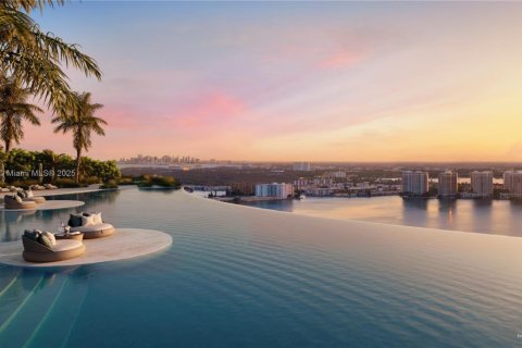 Condo in Sunny Isles Beach, Florida, 2 bedrooms  № 1890782 - photo 11