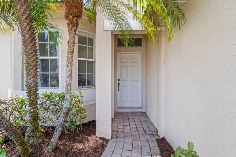 Casa en venta en Jensen Beach, Florida, 4 dormitorios, 176.42 m2 № 2173878 - foto 5
