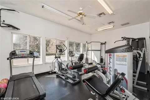 Copropriété à louer à Gainesville, Floride: 1 chambre, 109.35 m2 № 1361900 - photo 14