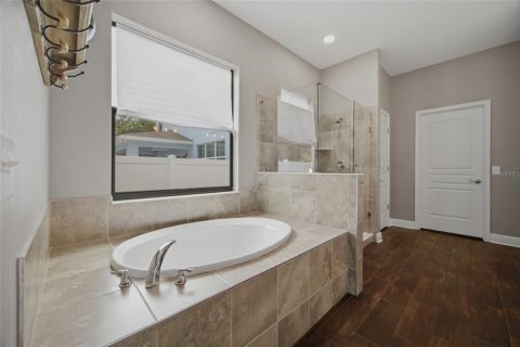 Casa en venta en Tampa, Florida, 3 dormitorios, 203.64 m2 № 2195839 - foto 23