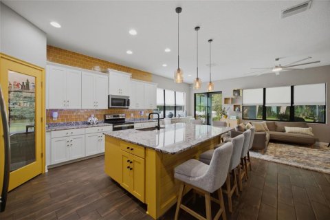 Casa en venta en Tampa, Florida, 3 dormitorios, 203.64 m2 № 2195839 - foto 10