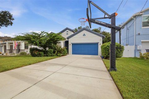 Casa en venta en Tampa, Florida, 3 dormitorios, 203.64 m2 № 2195839 - foto 3