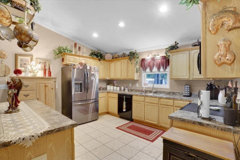 House in Fort White, Florida 3 bedrooms, 155.05 sq.m. № 1680418 - photo 8