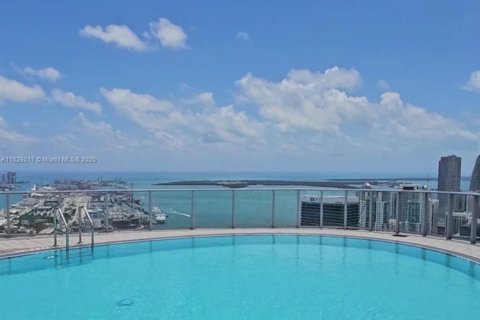 Condo in Miami, Florida, 3 bedrooms  № 1800830 - photo 5