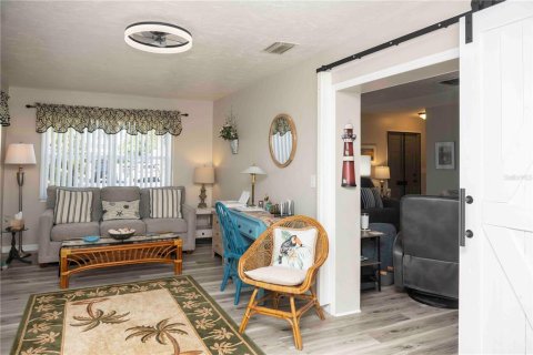 Casa en venta en Bradenton, Florida, 2 dormitorios, 107.86 m2 № 2220335 - foto 16