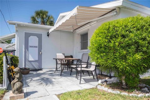 Casa en venta en Bradenton, Florida, 2 dormitorios, 107.86 m2 № 2220335 - foto 25