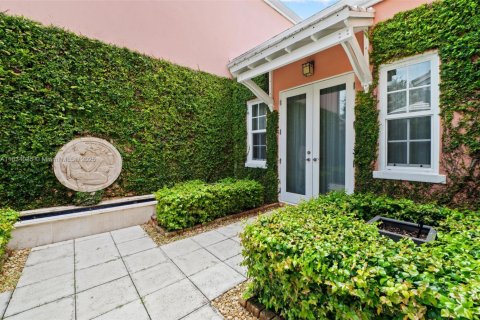 Copropriété à vendre à Coral Gables, Floride: 3 chambres, 214.14 m2 № 1836619 - photo 30