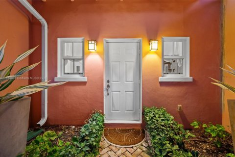 Copropriété à vendre à Coral Gables, Floride: 3 chambres, 214.14 m2 № 1836619 - photo 3