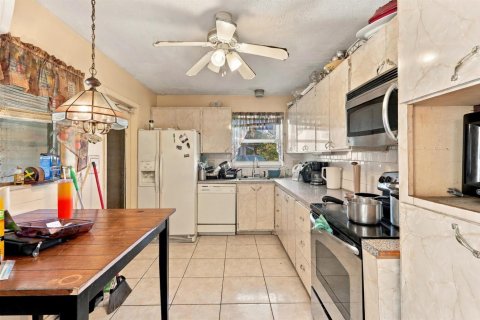 Casa en venta en West Palm Beach, Florida, 3 dormitorios, 125.6 m2 № 2366308 - foto 15