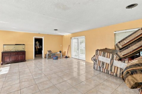 Casa en venta en West Palm Beach, Florida, 3 dormitorios, 125.6 m2 № 2366308 - foto 10
