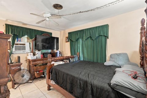 Casa en venta en West Palm Beach, Florida, 3 dormitorios, 125.6 m2 № 2366308 - foto 18