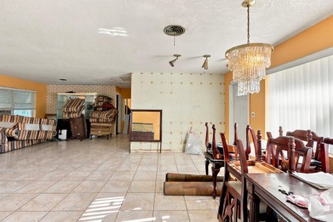 Casa en venta en West Palm Beach, Florida, 3 dormitorios, 125.6 m2 № 2366308 - foto 9