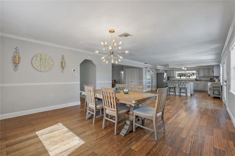 House in Tampa, Florida 3 bedrooms, 188.13 sq.m. № 1528440 - photo 18