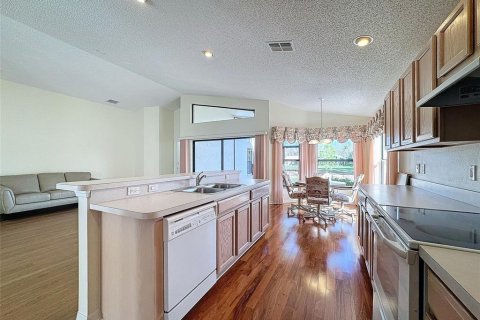 Casa en venta en New Port Richey, Florida, 3 dormitorios, 184.23 m2 № 1554255 - foto 19