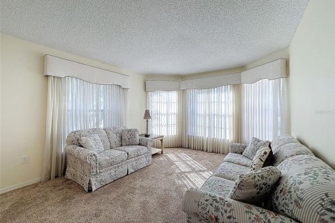 Casa en venta en New Port Richey, Florida, 3 dormitorios, 184.23 m2 № 1554255 - foto 11