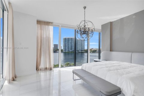 Copropriété à vendre à Aventura, Floride: 4 chambres, 317.26 m2 № 2031622 - photo 18