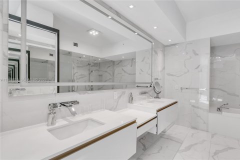 Copropriété à vendre à Aventura, Floride: 4 chambres, 317.26 m2 № 2031622 - photo 21