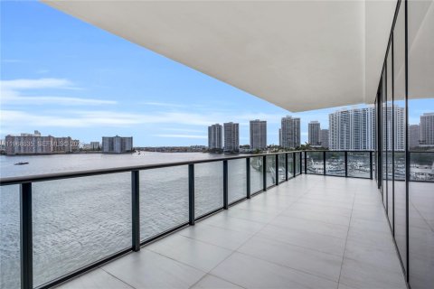 Copropriété à vendre à Aventura, Floride: 4 chambres, 317.26 m2 № 2031622 - photo 9