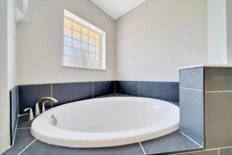Villa ou maison à vendre à Ocala, Floride: 4 chambres, 222.22 m2 № 1804822 - photo 25