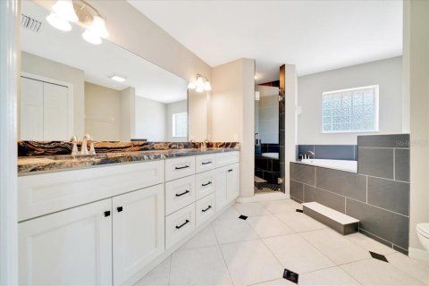 Villa ou maison à vendre à Ocala, Floride: 4 chambres, 222.22 m2 № 1804822 - photo 21