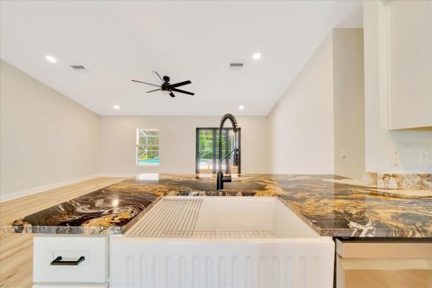 Villa ou maison à vendre à Ocala, Floride: 4 chambres, 222.22 m2 № 1804822 - photo 14