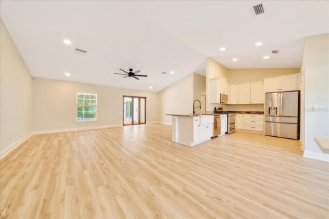 Villa ou maison à vendre à Ocala, Floride: 4 chambres, 222.22 m2 № 1804822 - photo 15
