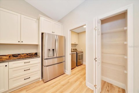 Villa ou maison à vendre à Ocala, Floride: 4 chambres, 222.22 m2 № 1804822 - photo 13