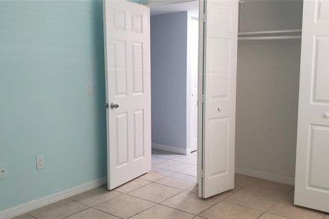 Condominio en alquiler en Sarasota, Florida, 2 dormitorios, 90.77 m2 № 1736912 - foto 12