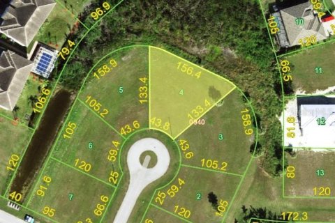 House in Punta Gorda, Florida 4 bedrooms, 175.4 sq.m. № 1835479 - photo 2