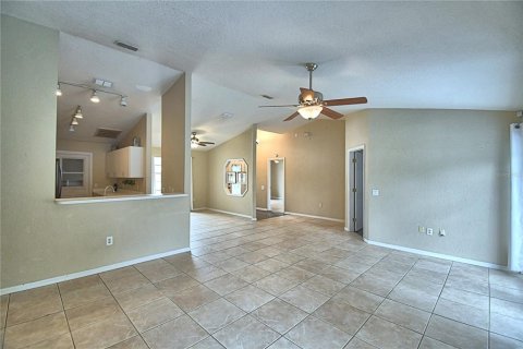 Villa ou maison à vendre à Lakeland, Floride: 4 chambres, 151.99 m2 № 2408344 - photo 15