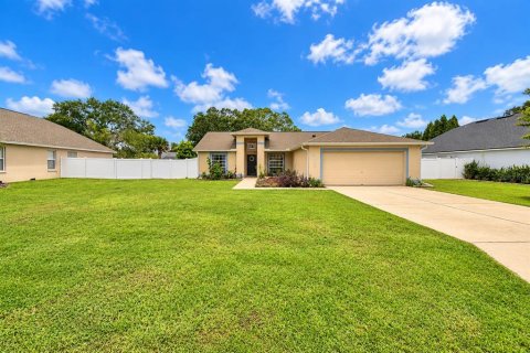 Villa ou maison à vendre à Lakeland, Floride: 4 chambres, 151.99 m2 № 2408344 - photo 3