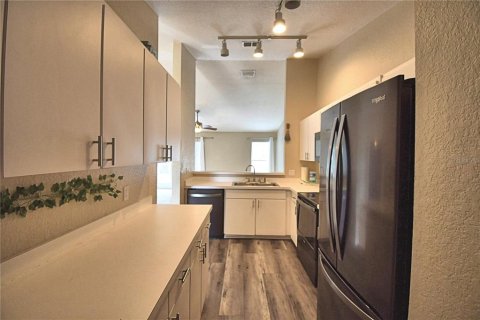 Villa ou maison à vendre à Lakeland, Floride: 4 chambres, 151.99 m2 № 2408344 - photo 24