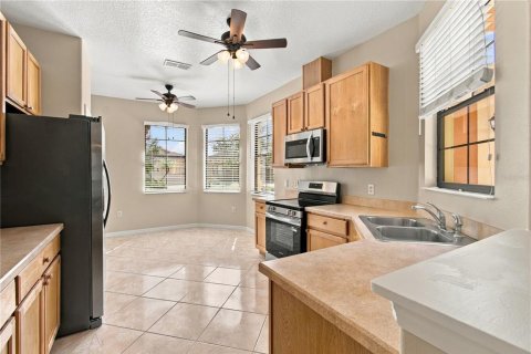 Casa en venta en Poinciana, Florida, 2 dormitorios, 140 m2 № 2422836 - foto 13