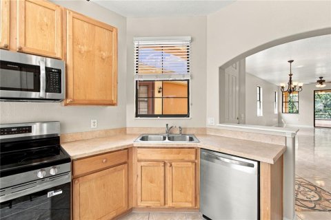 Casa en venta en Poinciana, Florida, 2 dormitorios, 140 m2 № 2422836 - foto 15